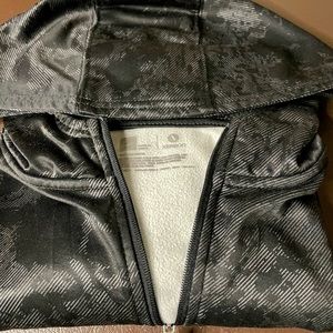 Xersion Lightweight Zip Up Hoodie Boys Size Large 14/16 Front Pockets